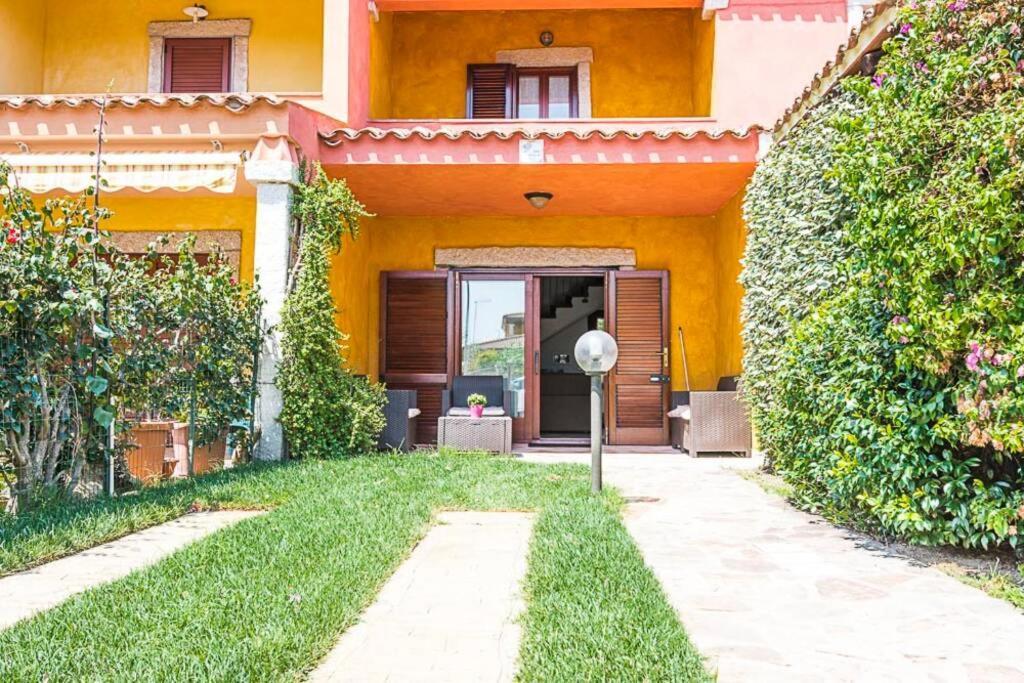 Villa Molly سان تيودورو المظهر الخارجي الصورة